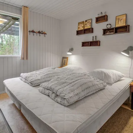 Emilla - 3-8km From The Sea By Interhome Feriehus *
